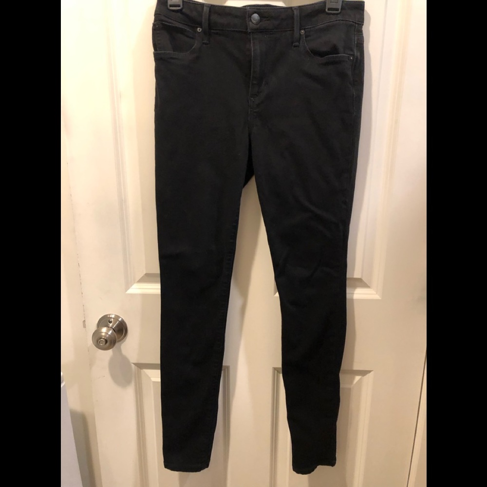 Like New JOES JEANS!!